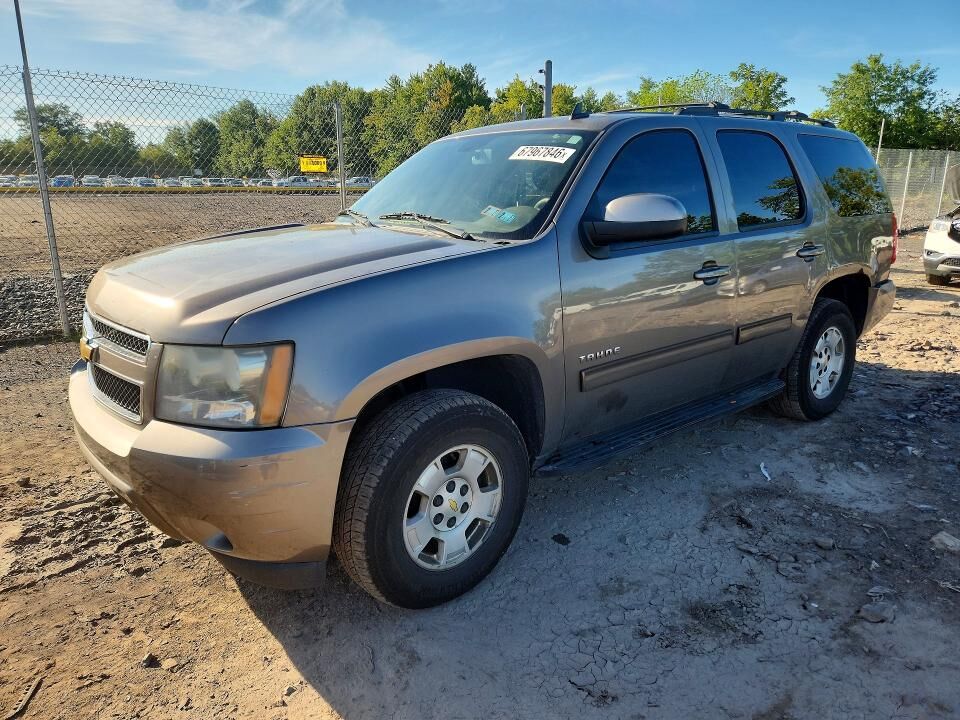 2011 CHEVROLET Tahoe