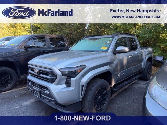 2024 TOYOTA Tacoma
