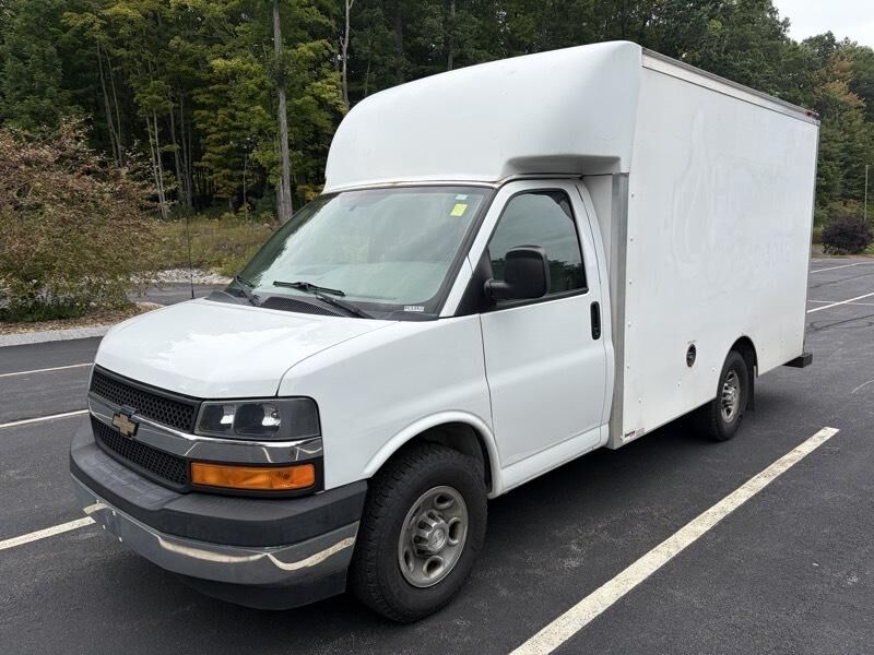 2017 CHEVROLET Express