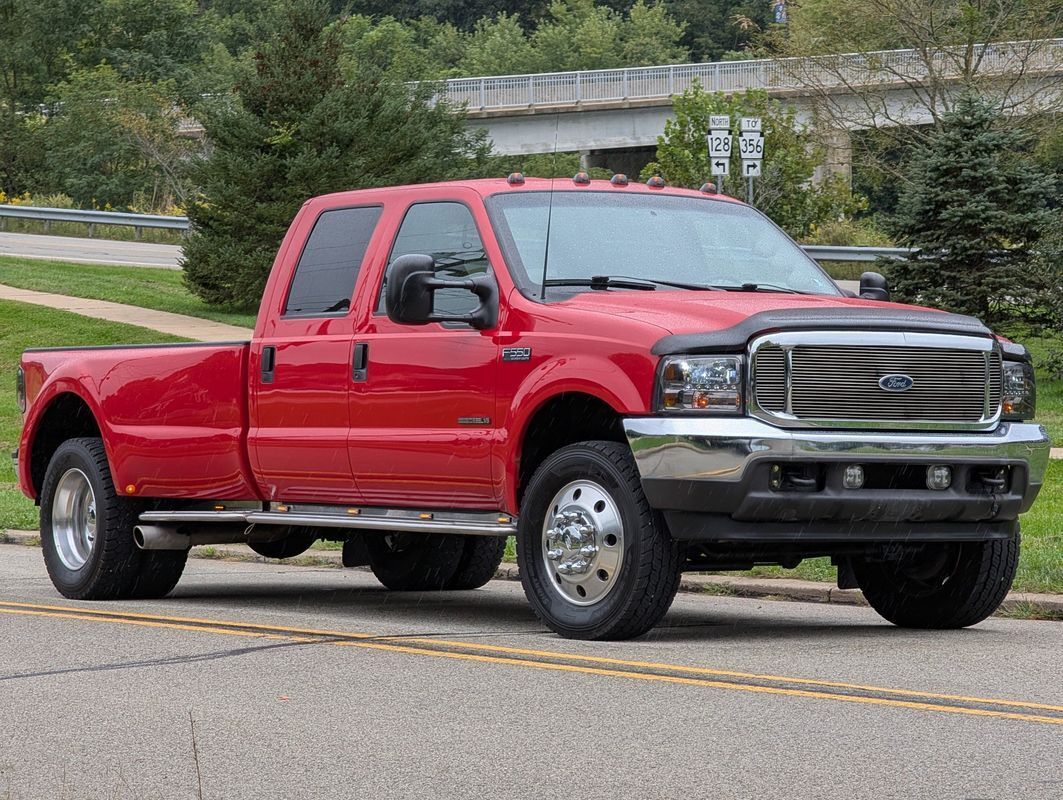 2001 FORD F-550