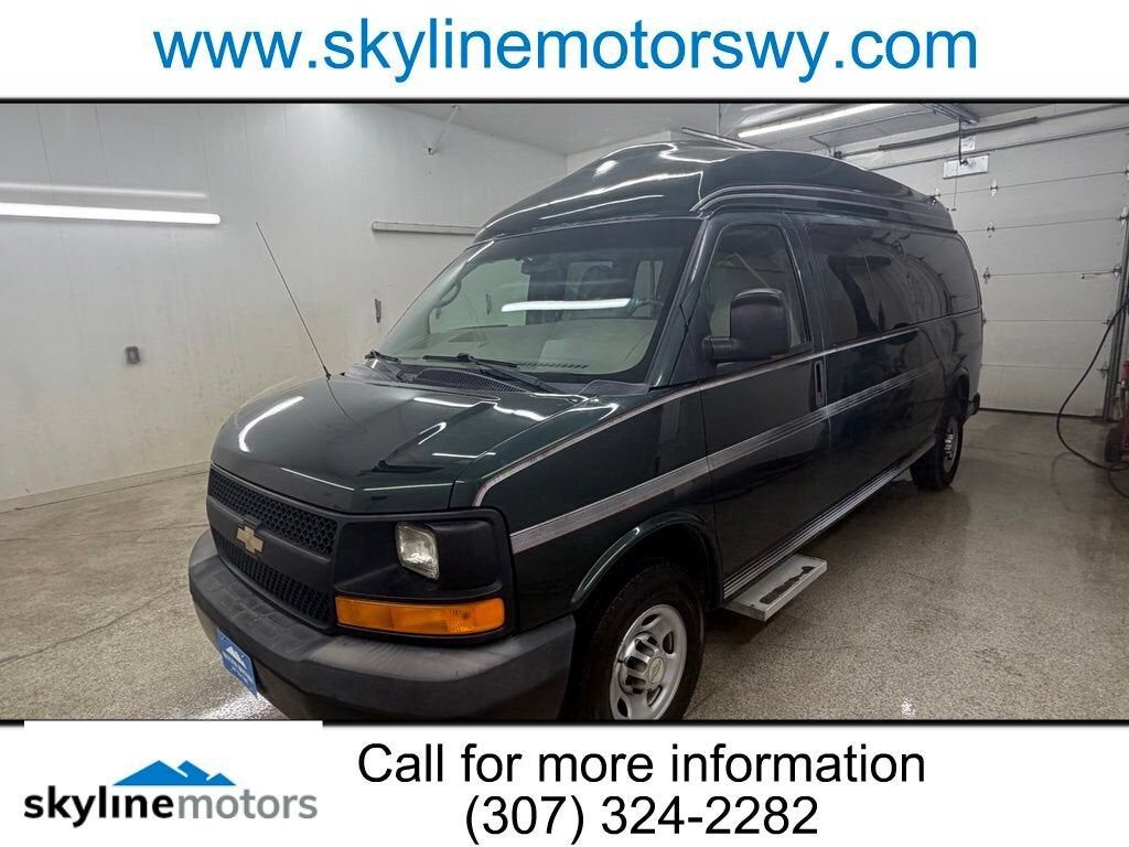 2011 CHEVROLET Express