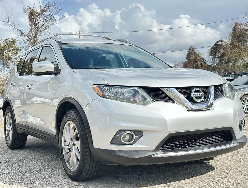 2015 NISSAN Rogue