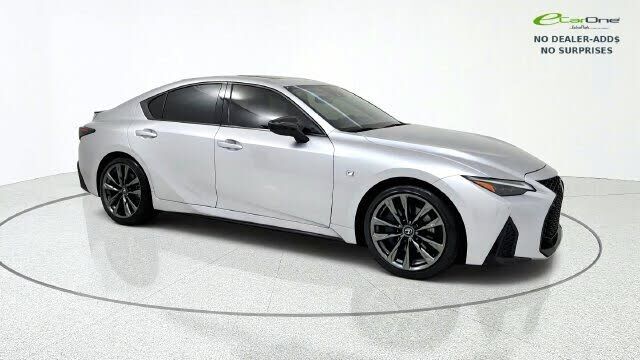 2025 LEXUS IS