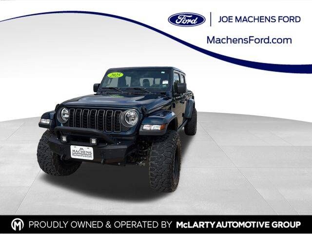 2025 JEEP Gladiator