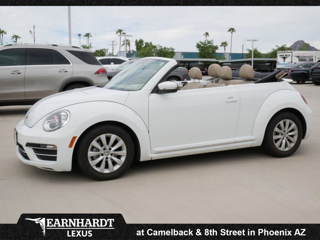 2017 VOLKSWAGEN Beetle
