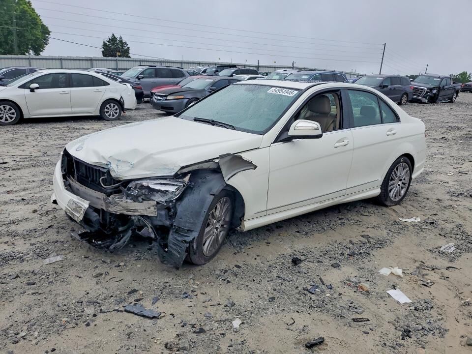 2009 MERCEDES-BENZ C-Class