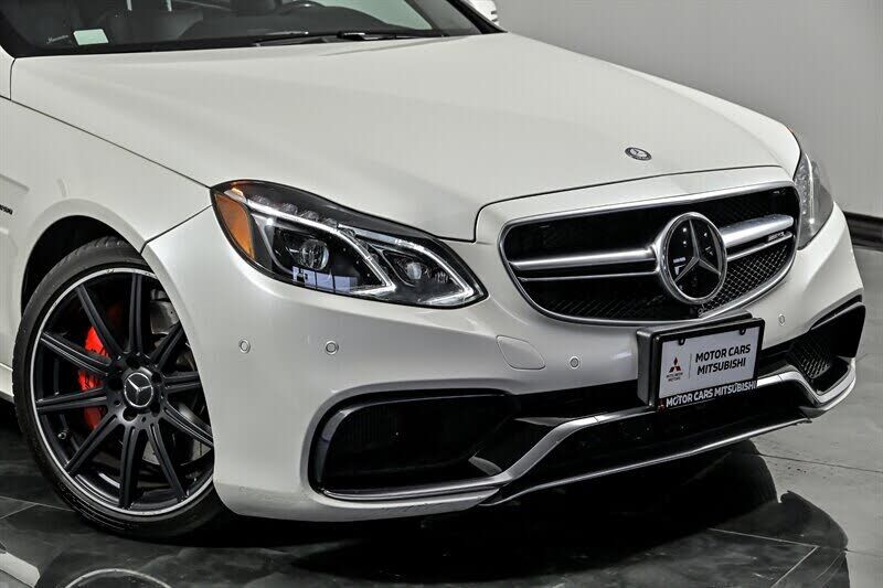 2016 Mercedes-Benz E-Class