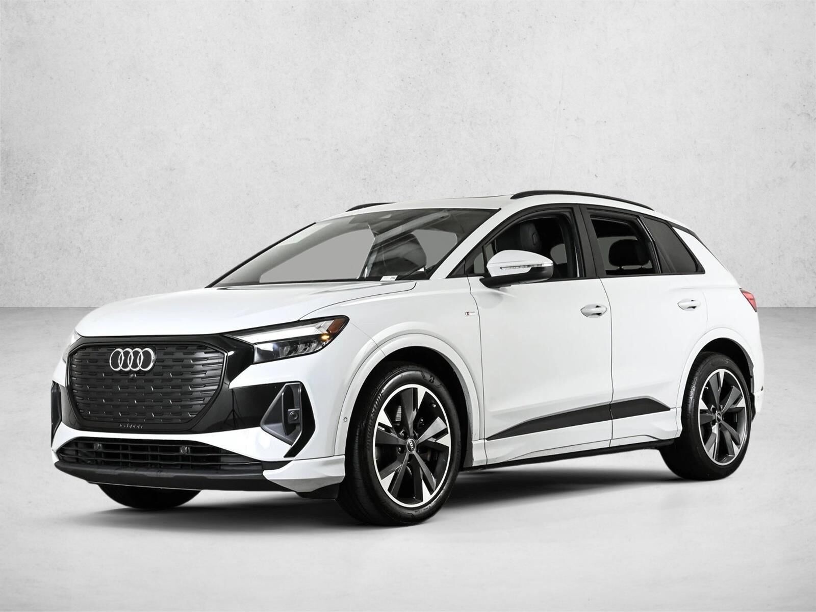 2024 AUDI Q4