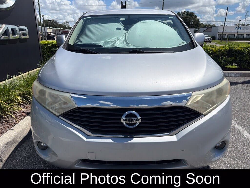 2015 NISSAN Quest