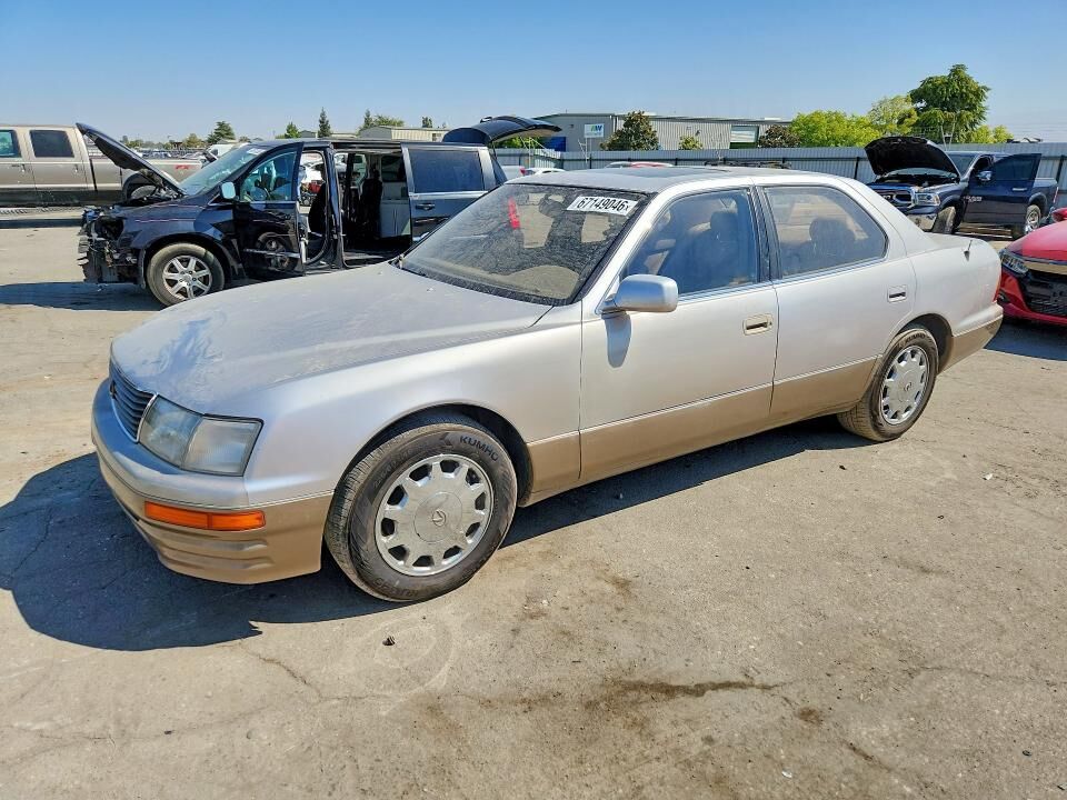1996 LEXUS LS