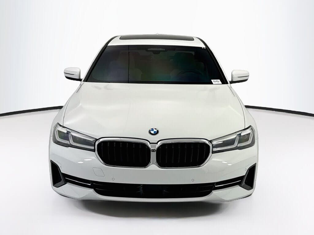 2023 BMW 530i