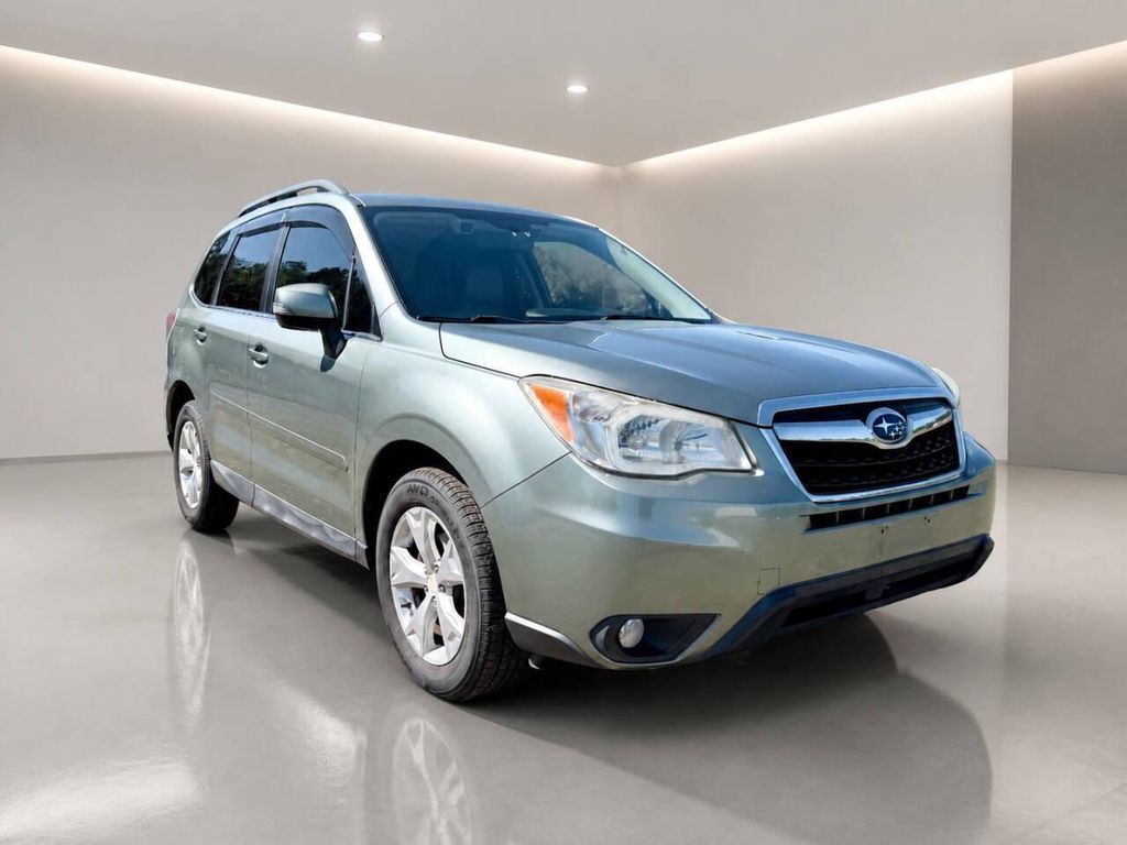 2014 SUBARU Forester