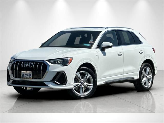 2022 AUDI Q3