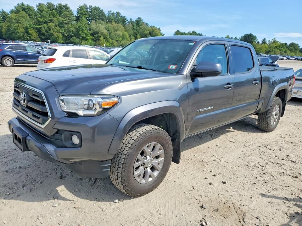 2016 TOYOTA Tacoma