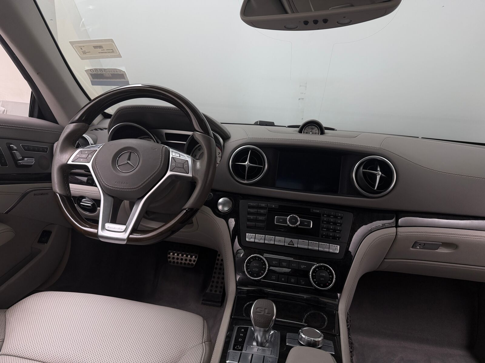 2016 Mercedes-Benz SL-Class