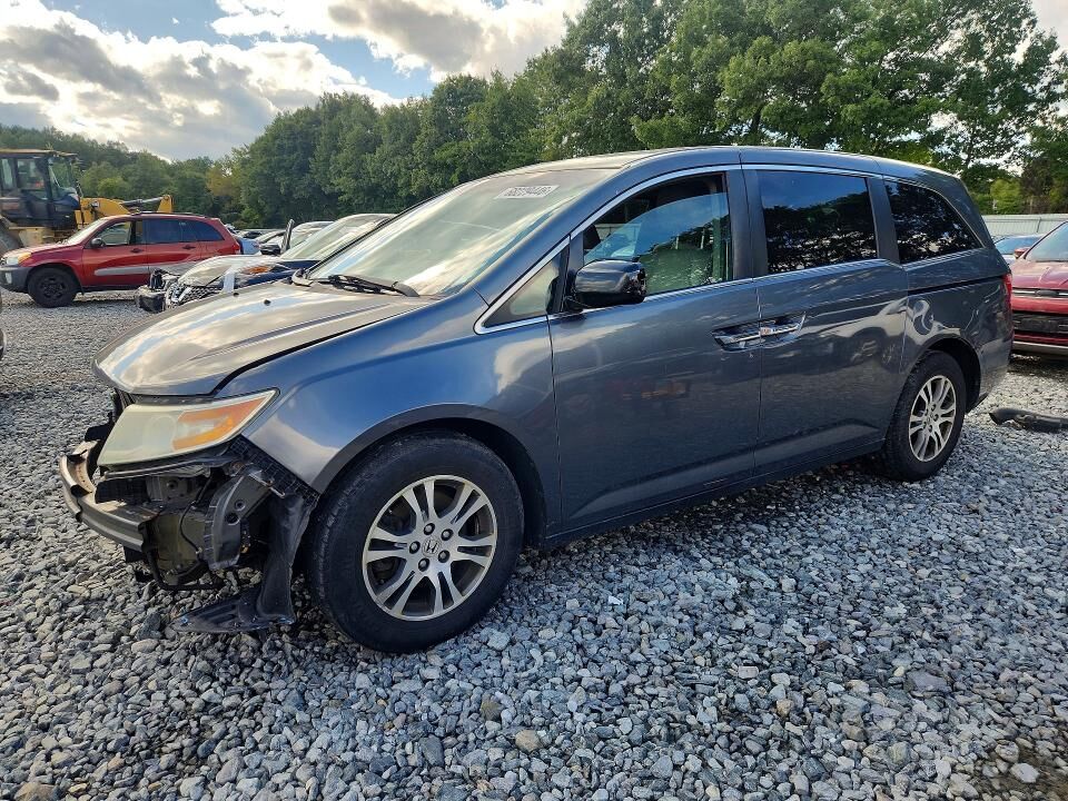 2011 HONDA Odyssey