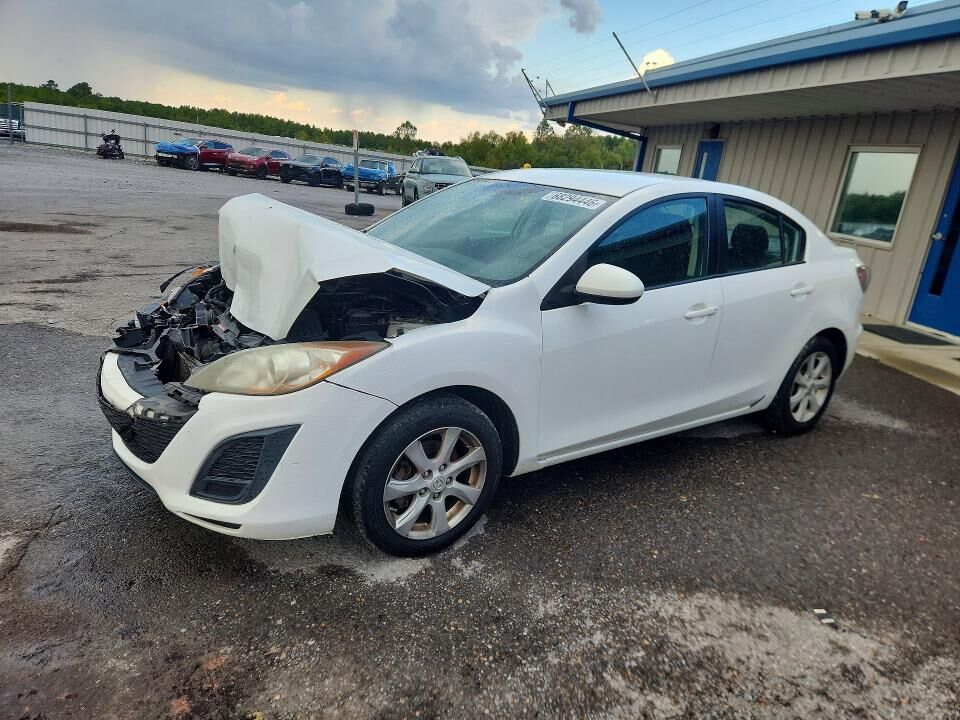 2011 MAZDA Mazda3