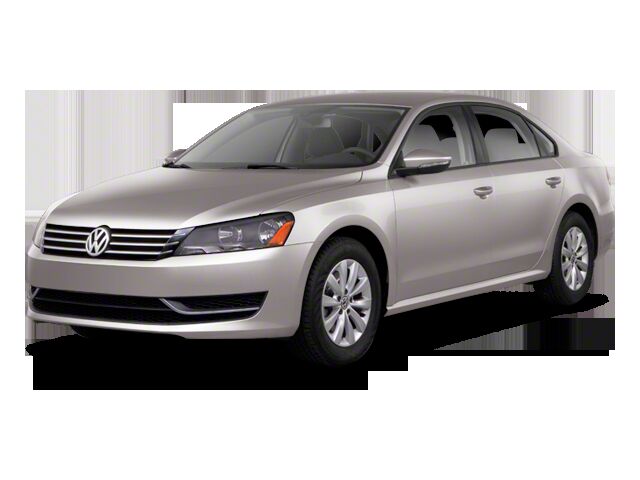 2012 VOLKSWAGEN Passat
