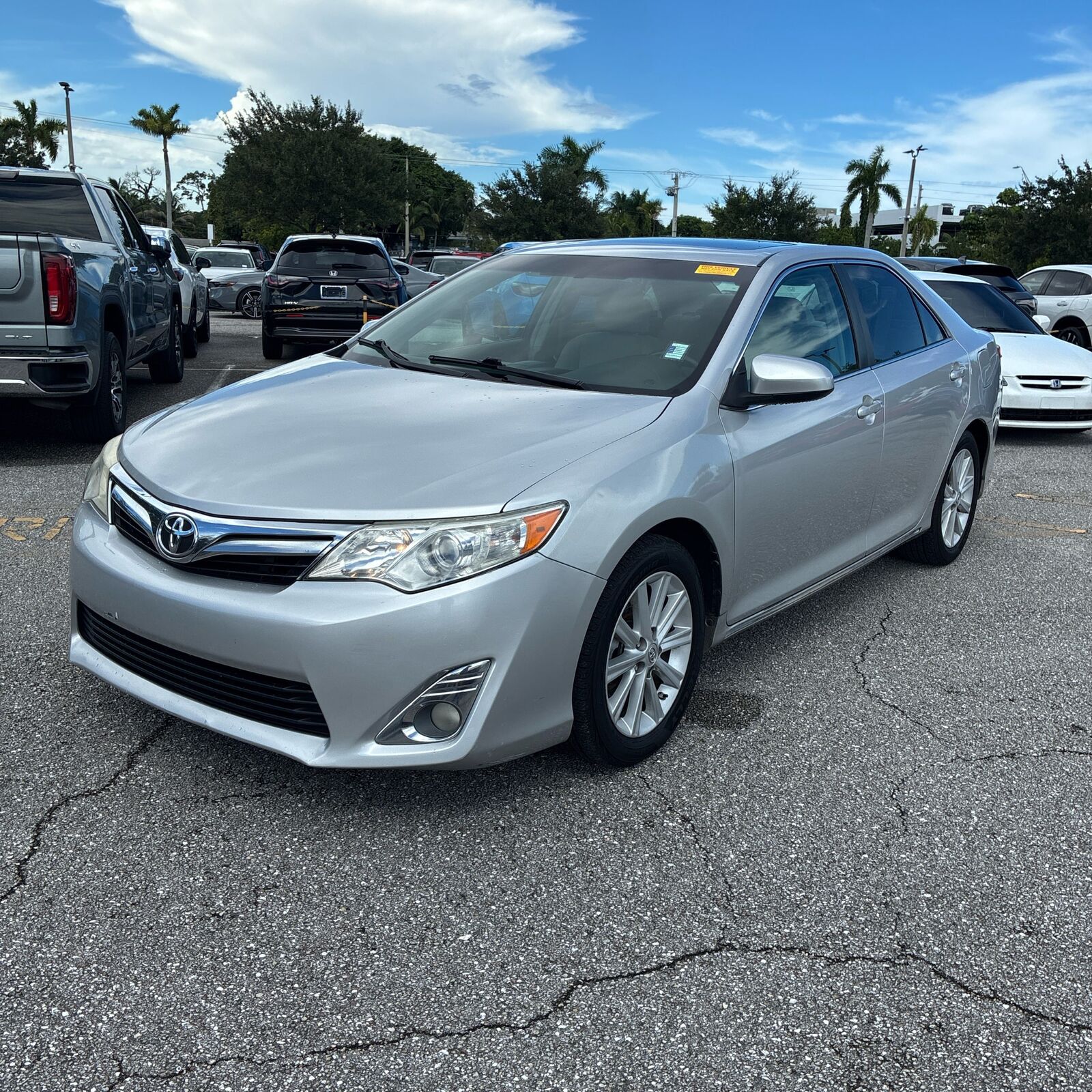 2013 TOYOTA Camry
