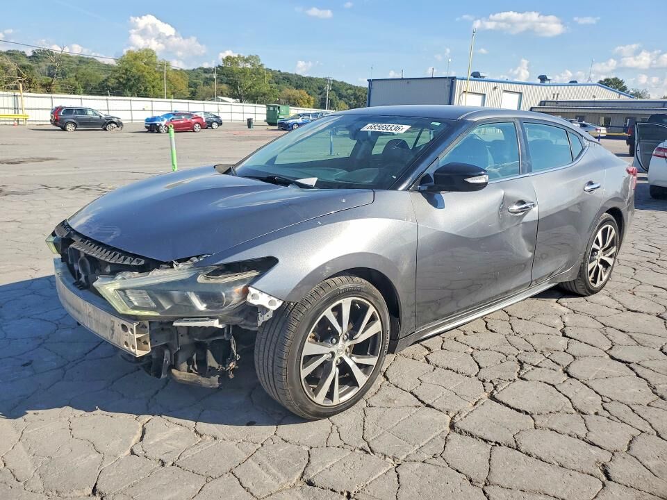 2017 NISSAN Maxima