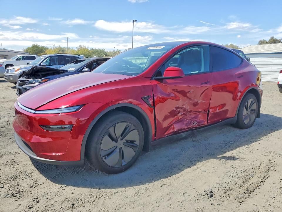 2026 TESLA Model Y