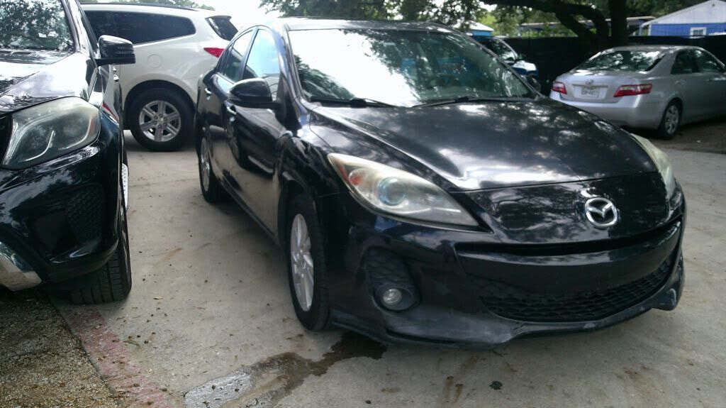 2013 MAZDA Mazda3