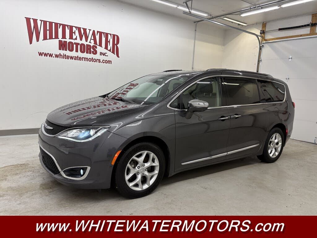 2020 CHRYSLER Pacifica