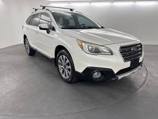 2017 SUBARU Outback