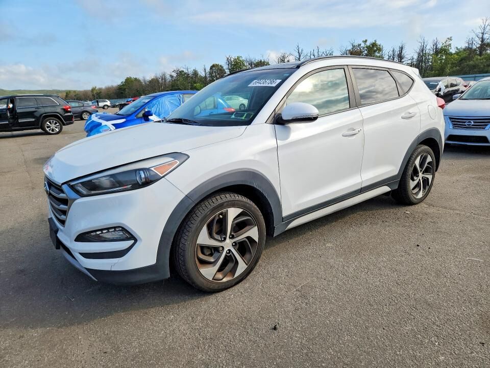 2017 HYUNDAI Tucson