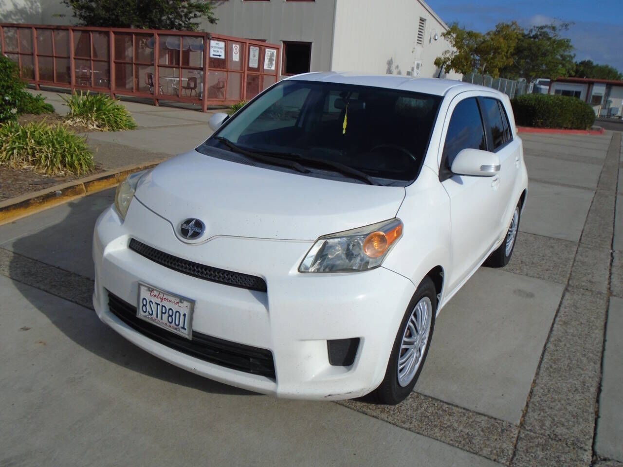 2009 TOYOTA SCION