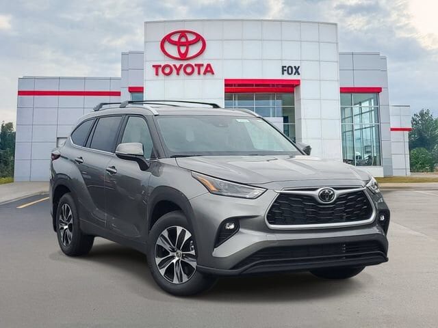 2026 TOYOTA Highlander
