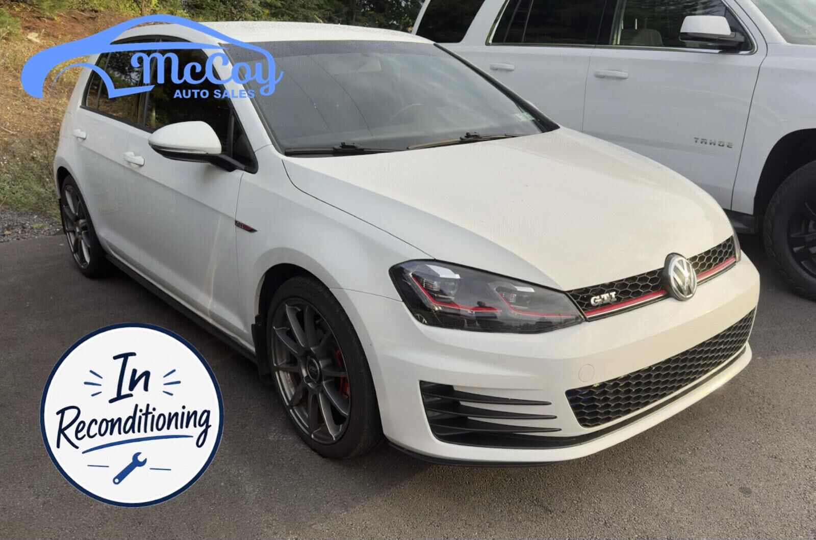 2017 VOLKSWAGEN Golf GTI