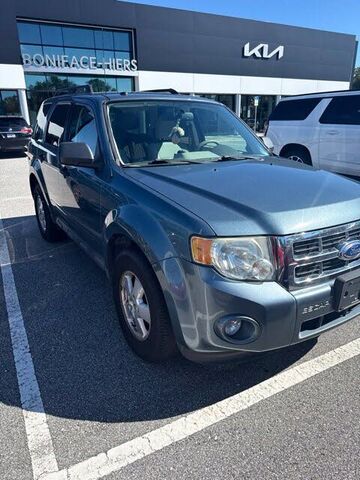 2011 FORD Escape