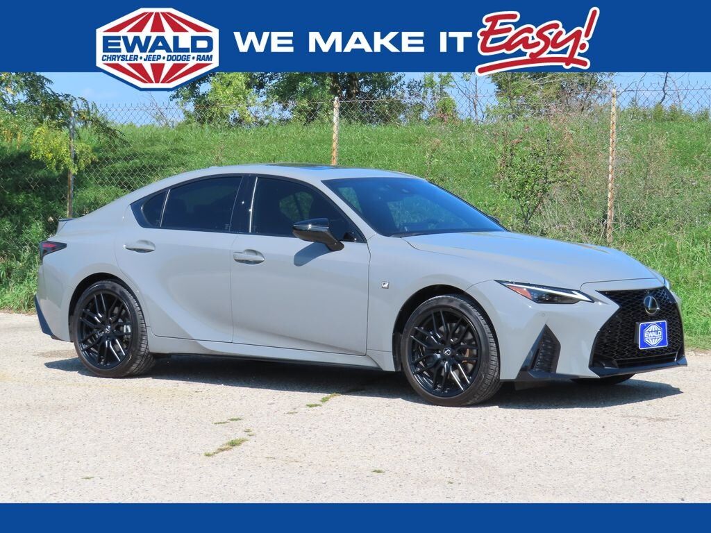 2024 LEXUS IS
