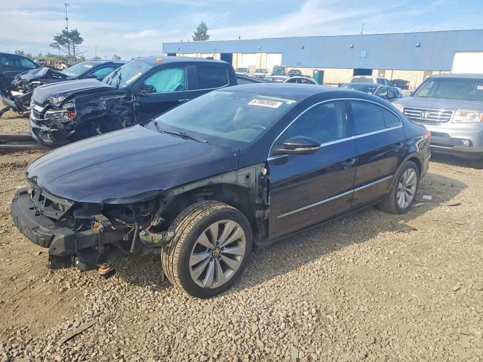 2010 VOLKSWAGEN Passat