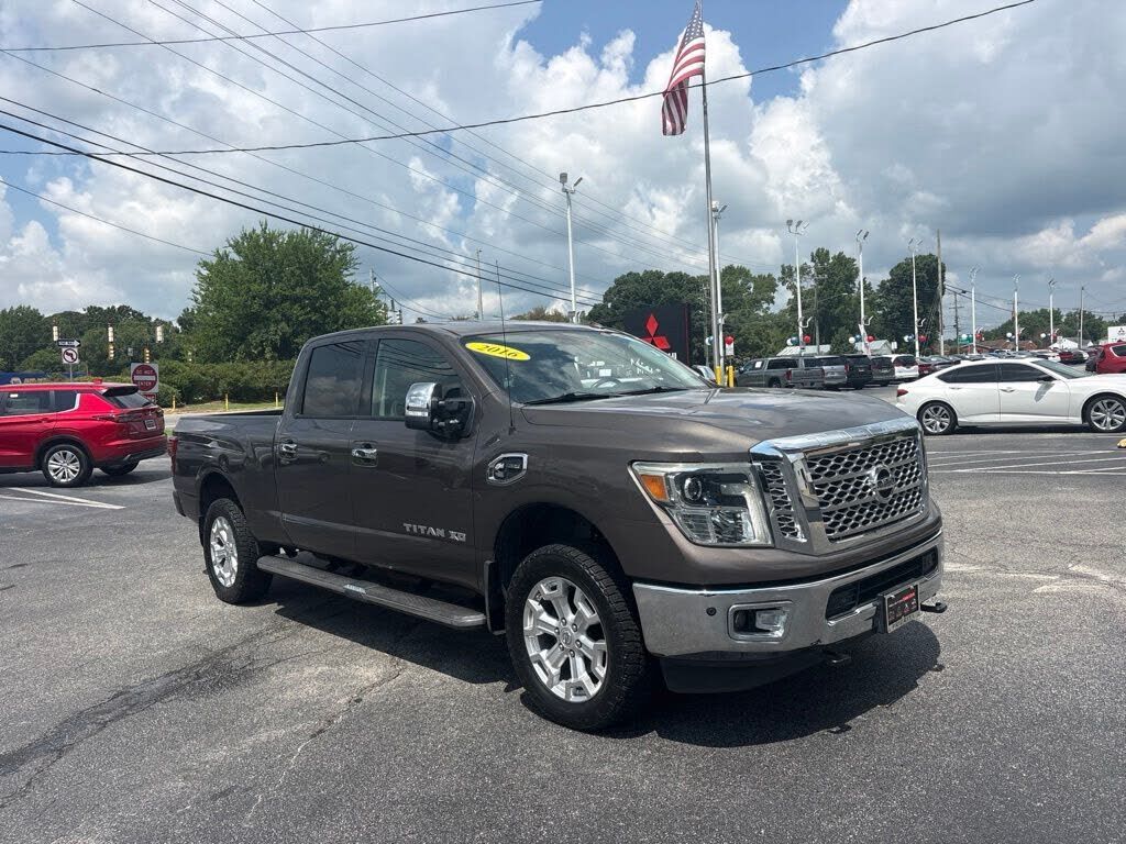 2016 NISSAN Titan