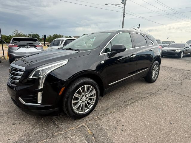 2017 CADILLAC XT5