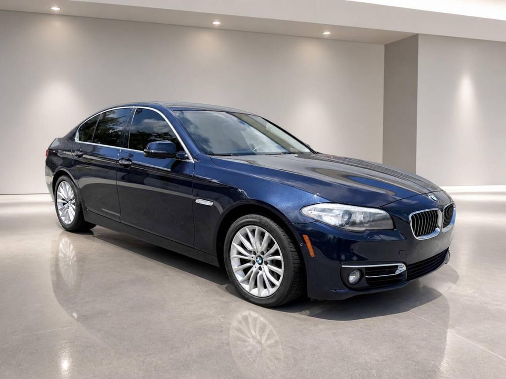 2016 BMW 528i