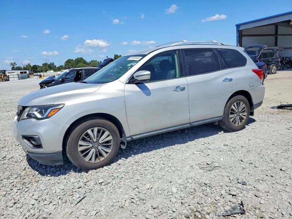 2018 NISSAN Pathfinder