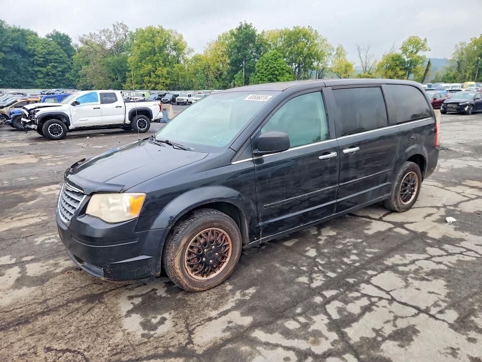 2010 CHRYSLER Town and Country