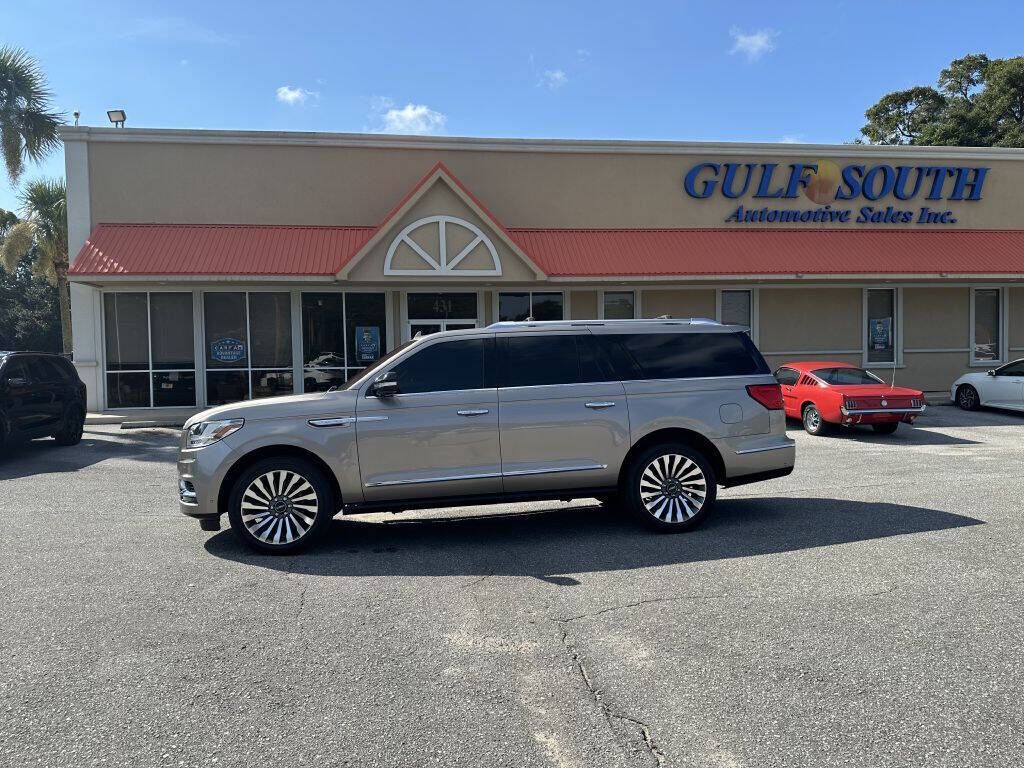 2019 LINCOLN Navigator L