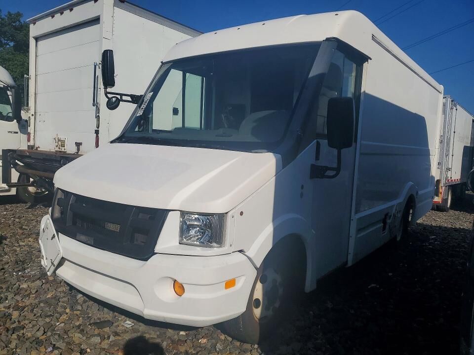 2015 ISUZU NPR/NPR-HD
