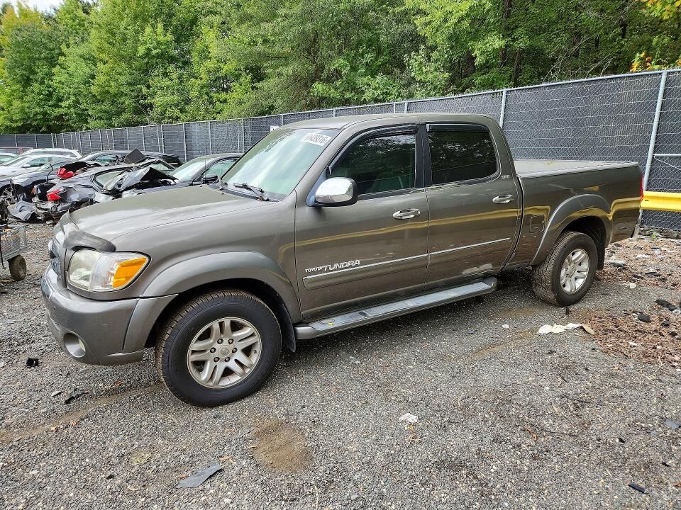 2005 TOYOTA Tundra