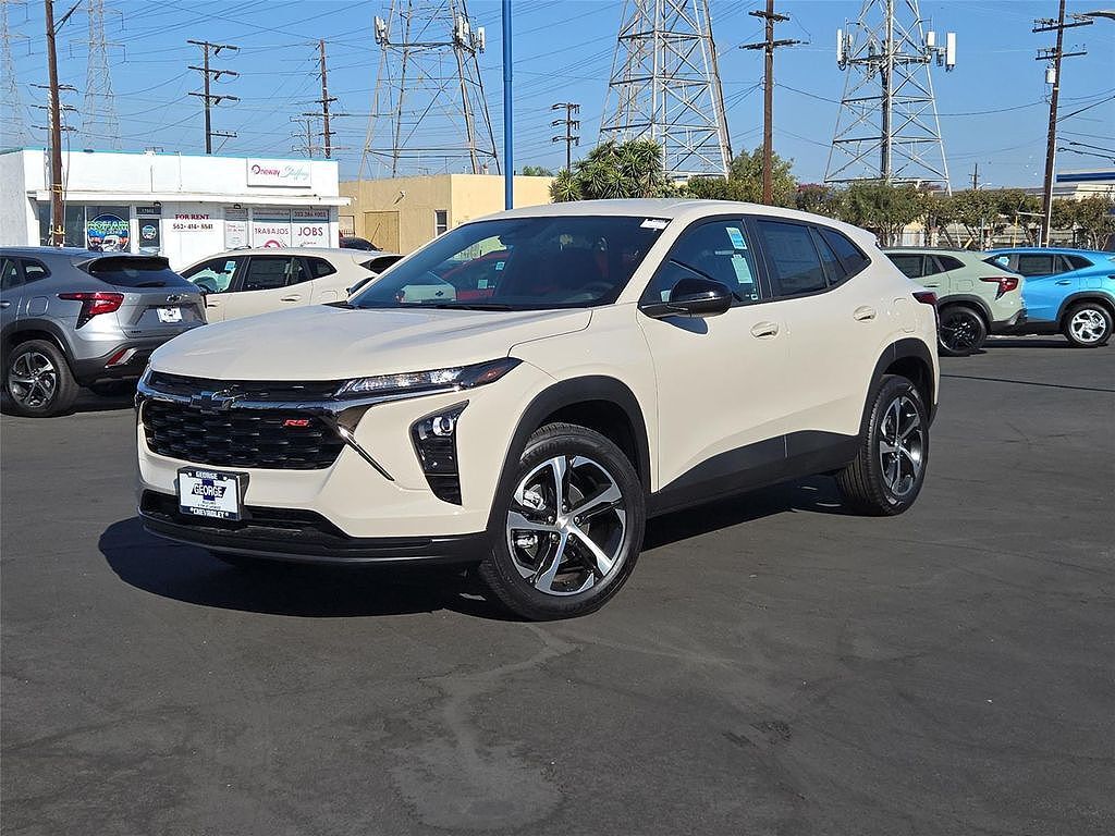 2026 CHEVROLET Trax