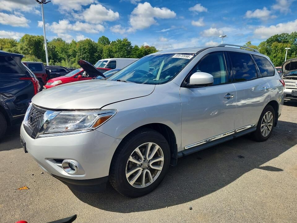 2015 NISSAN Pathfinder