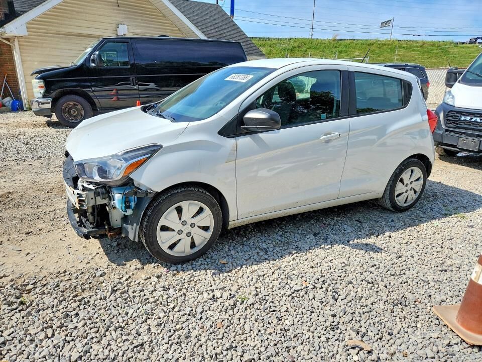 2017 CHEVROLET Spark