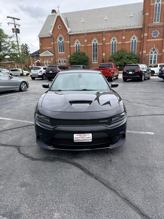 2019 DODGE Charger