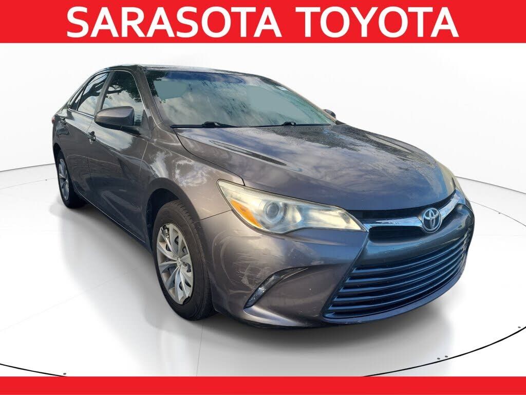 2017 TOYOTA Camry