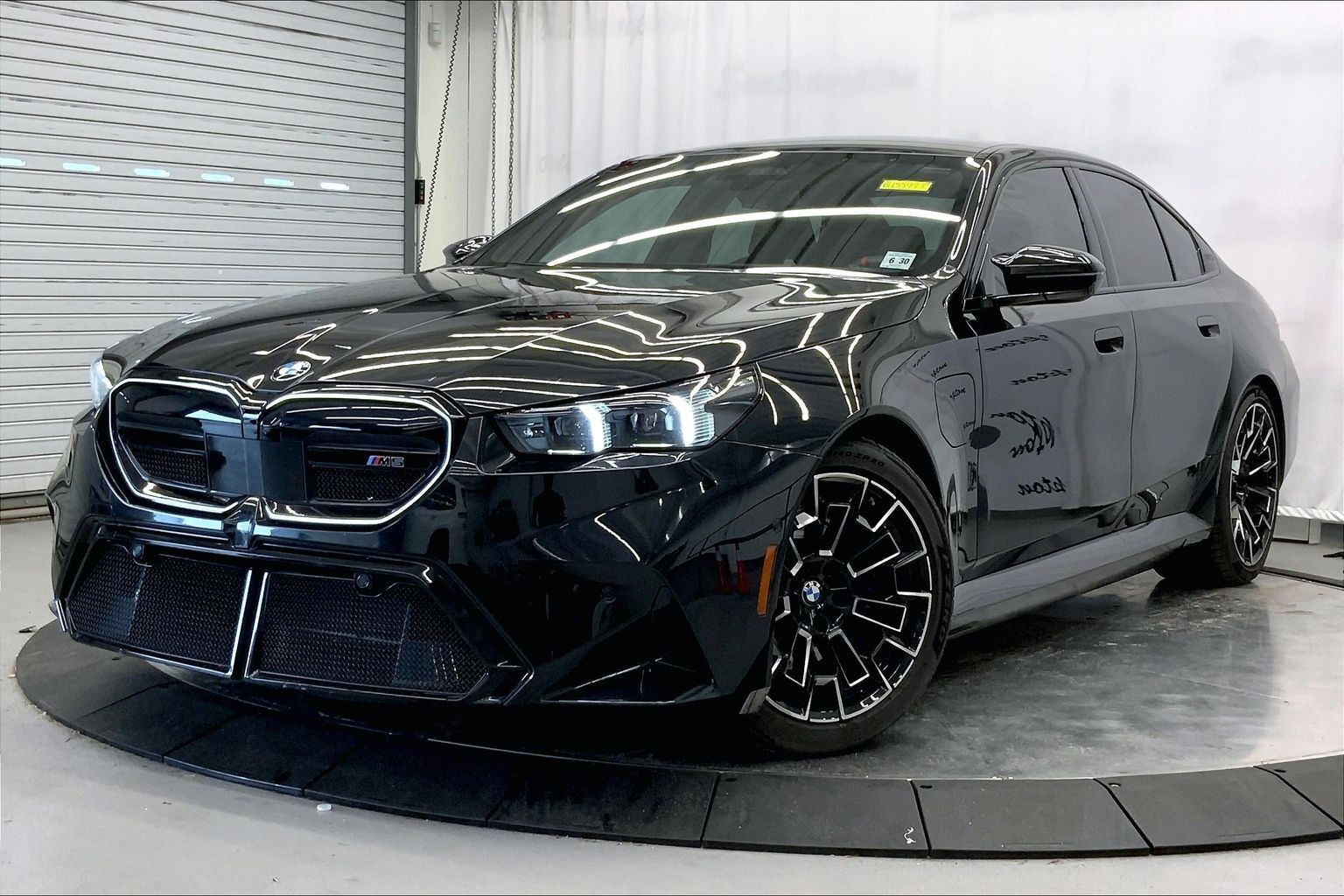 2025 BMW M5