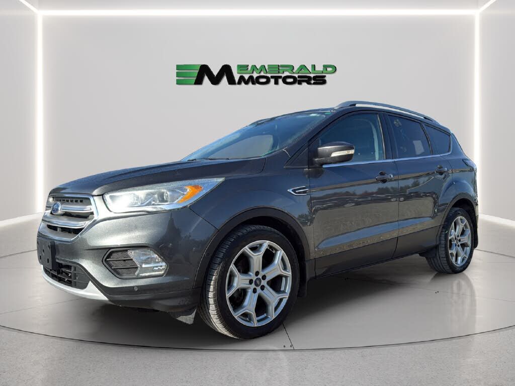 2017 FORD Escape